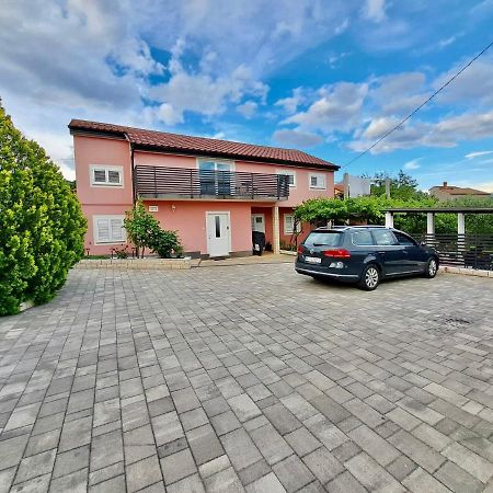 Apartman Lara Rijeka Eksteriør billede