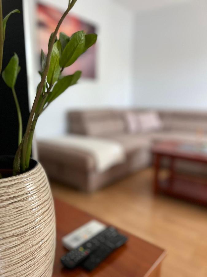 Apartman Lara Rijeka Eksteriør billede