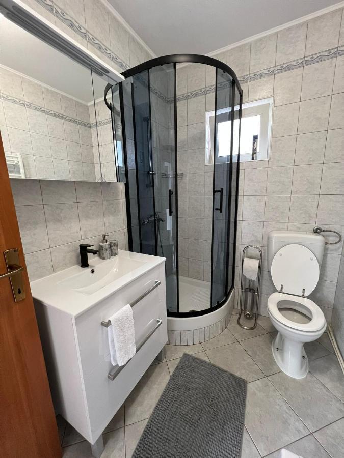 Apartman Lara Rijeka Eksteriør billede